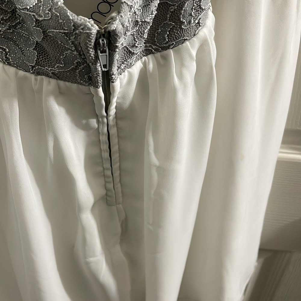 Speechless Spaghetti Strap Silver and white beaded dress, Girl's Junior Size 13 - Picture 10 of 13